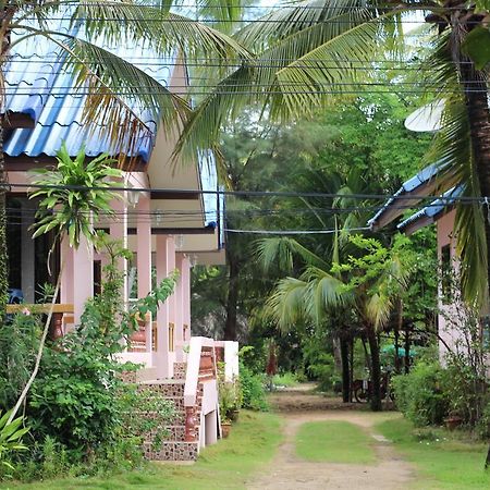 Chaiwat Resort Лаем Синг Екстериор снимка