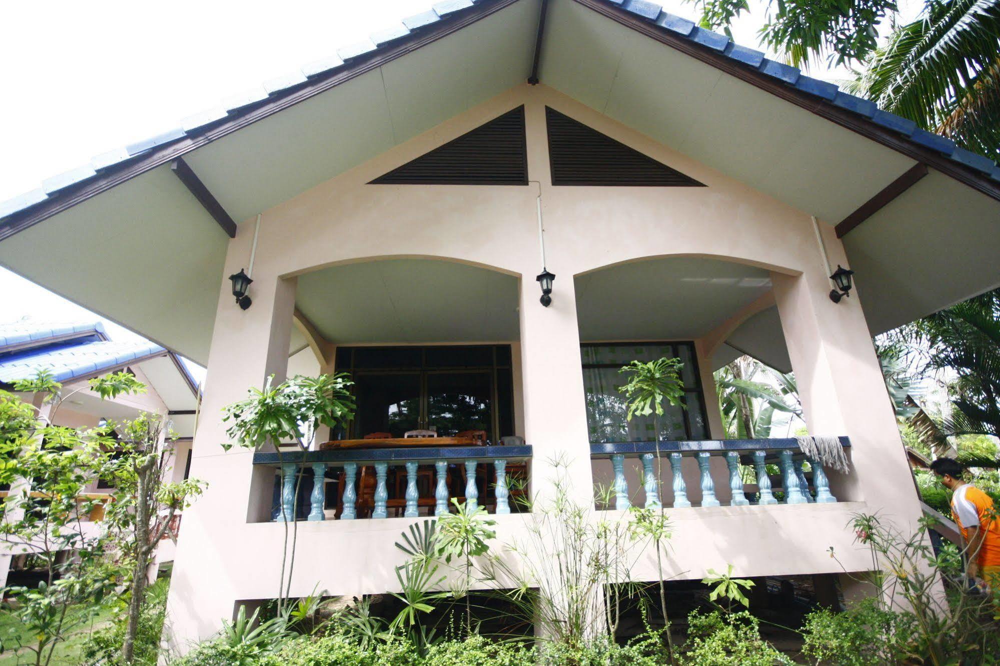 Chaiwat Resort Лаем Синг Екстериор снимка